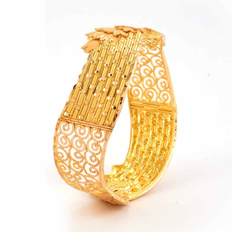 Gold Chur image 29