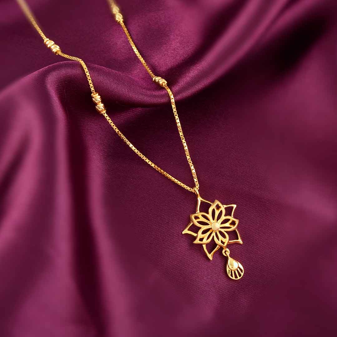 Light Weight Gold Chains image 49