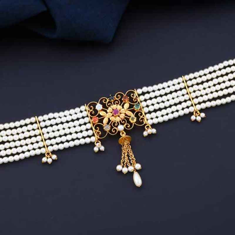 Pearl Choker image 56