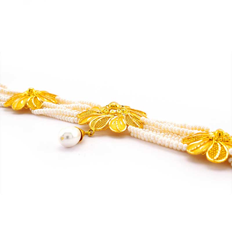 Pearl Choker