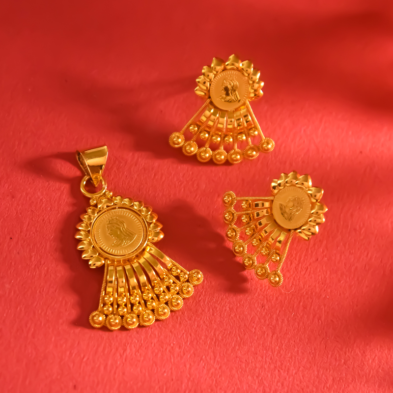 Pendant image 124