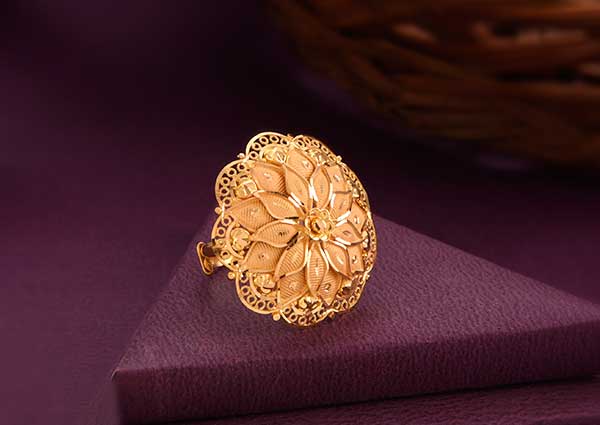 Ring image 76