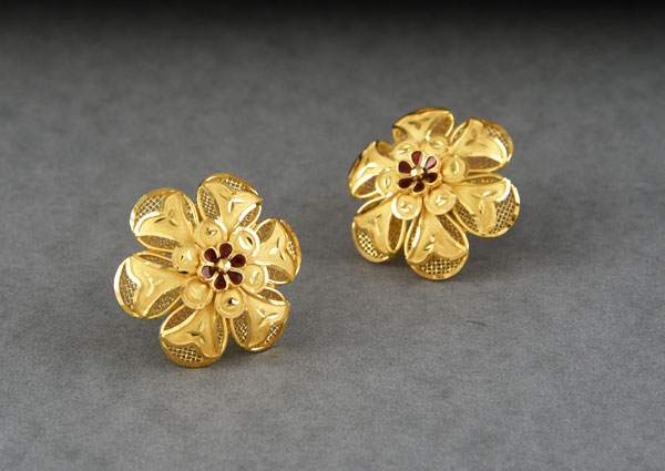 Eartops & Earrings image 90