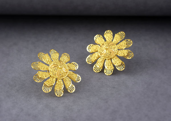 Eartops & Earrings image 91