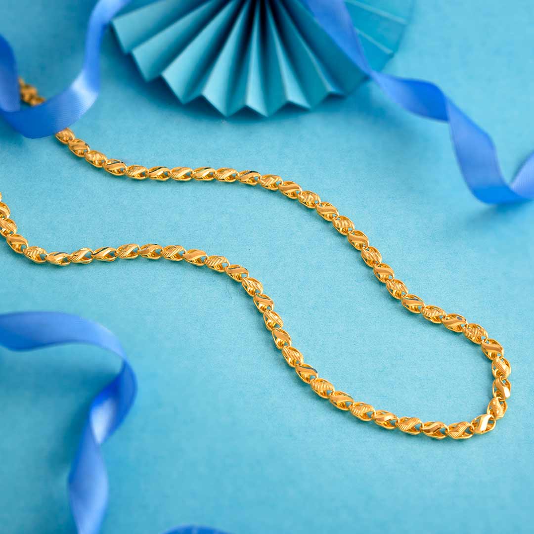 Gold Chains image 36