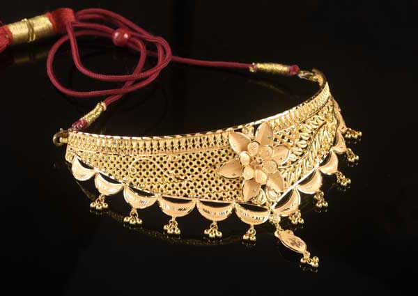 Gold Choker image 35